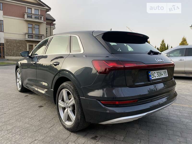 2019 audi e-tron