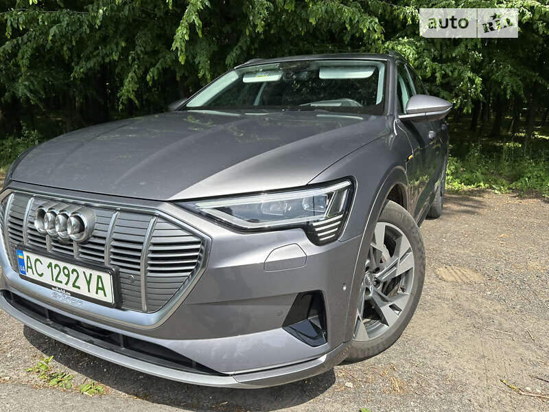 2019 audi e-tron