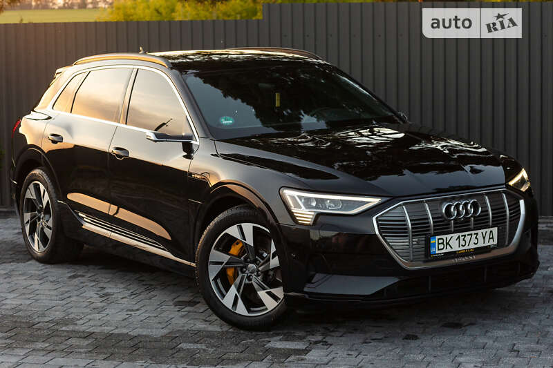2019 audi e-tron