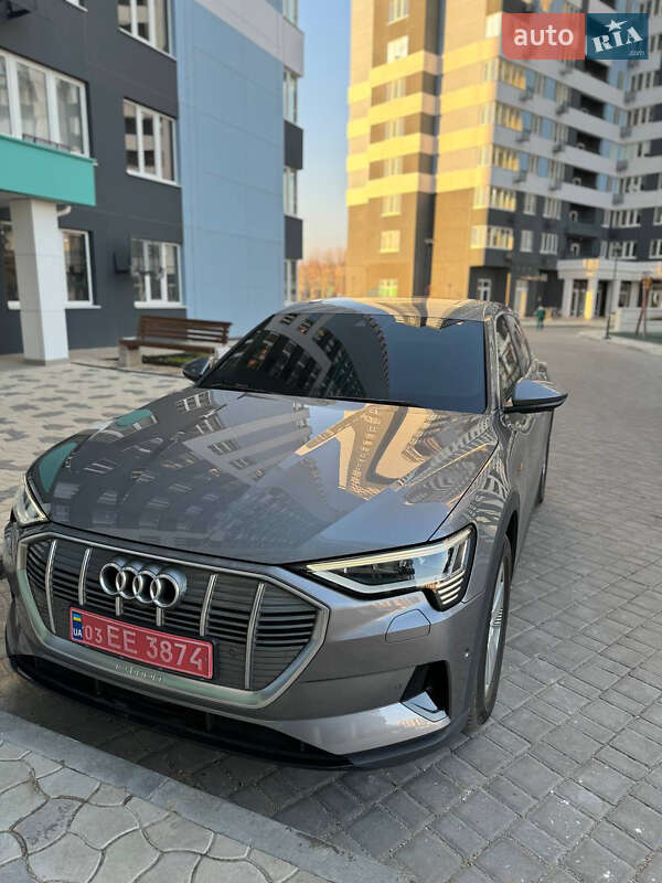 2019 audi e-tron