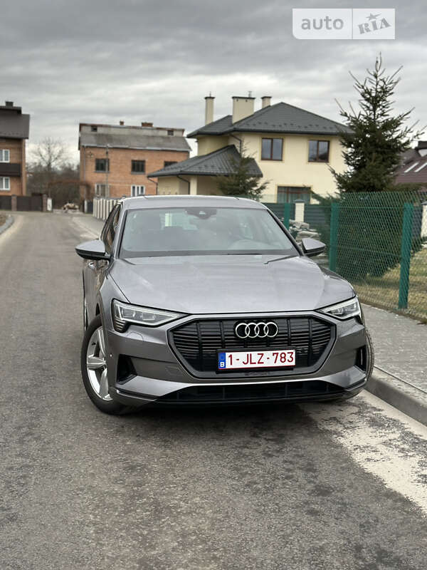 2019 audi e-tron