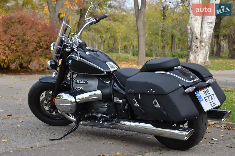 2021 bmw r-18