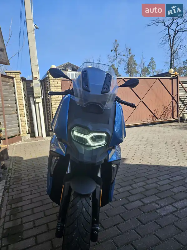 2019 bmw c 400 x