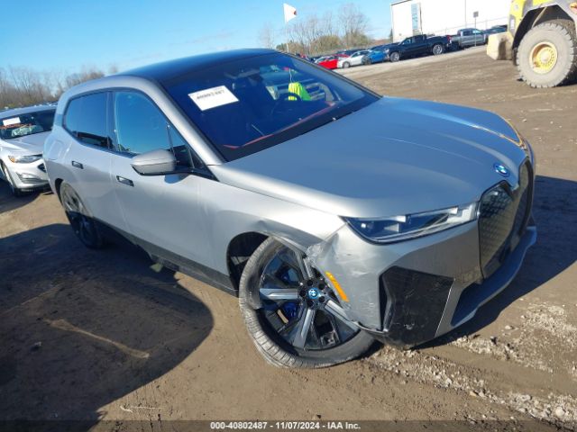 2024 BMW iX