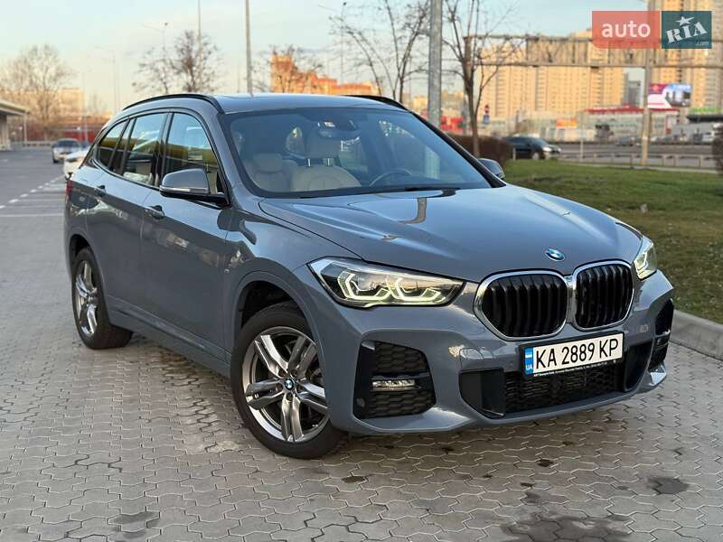 2022 bmw x1