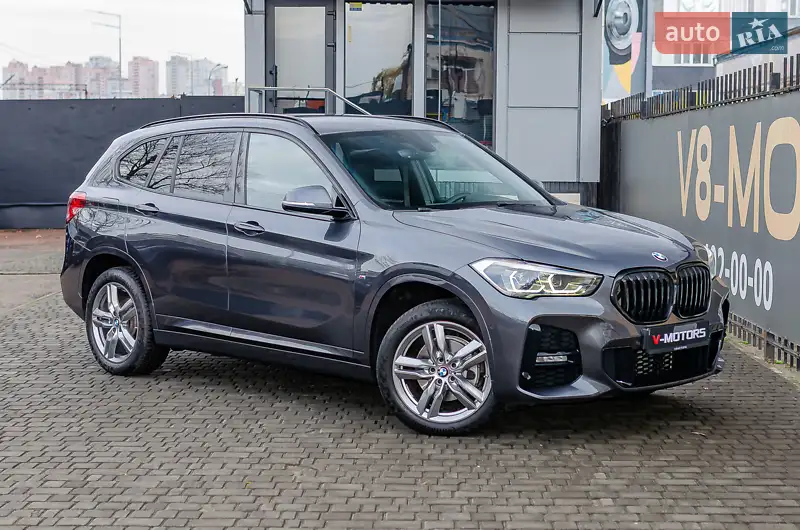 2022 bmw x1
