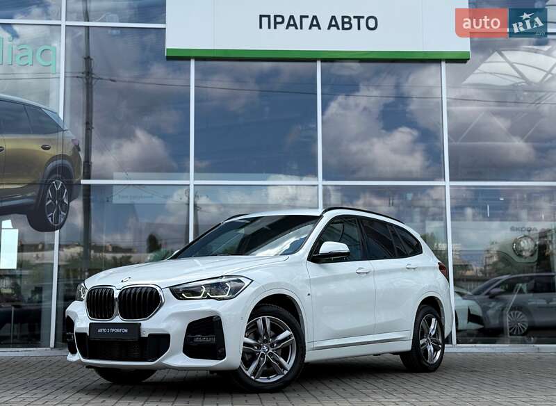 2022 bmw x1