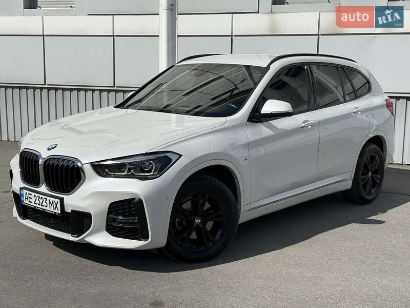 2021 bmw x1
