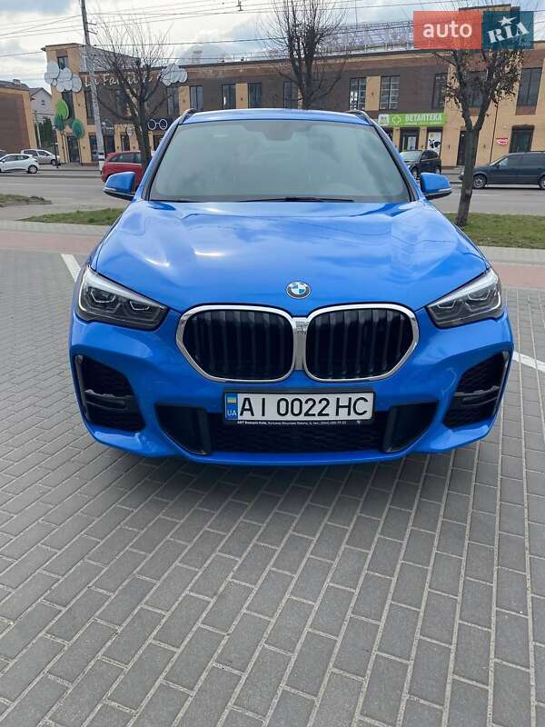 2022 bmw x1