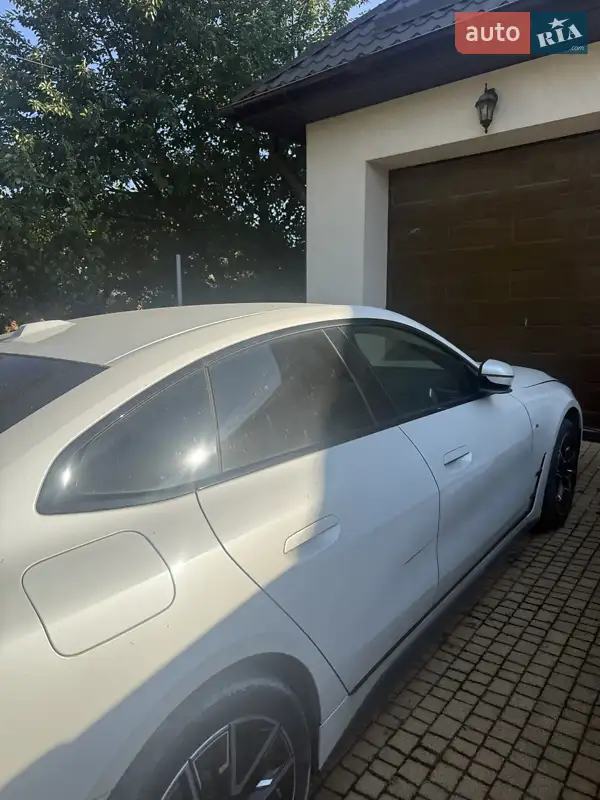 2022 bmw 420i
