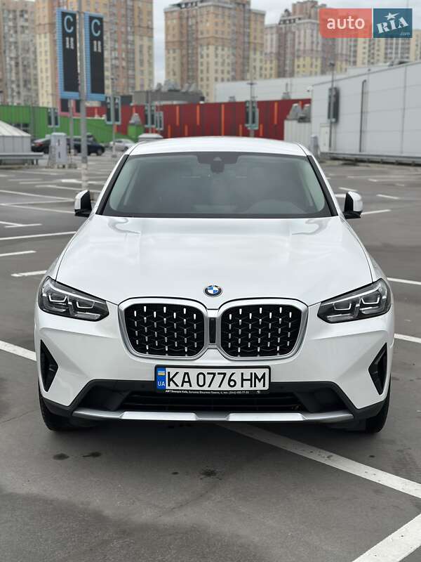 2022 bmw x4