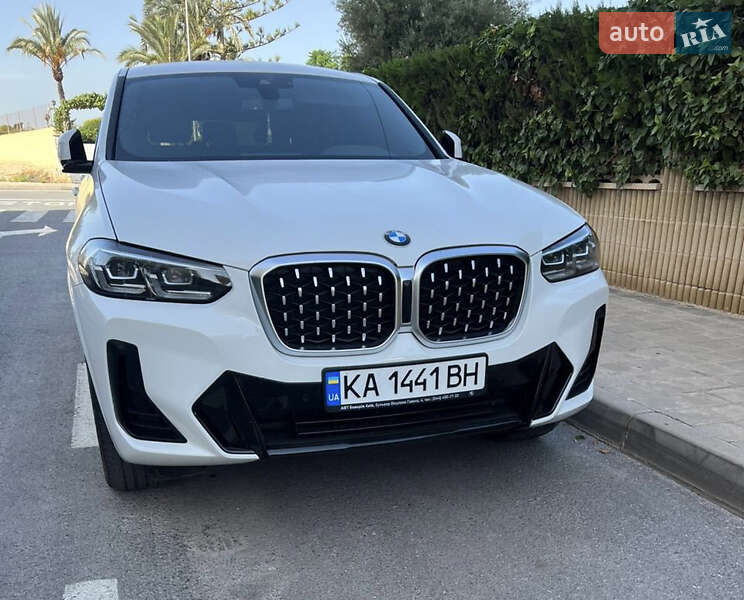 2022 bmw x4