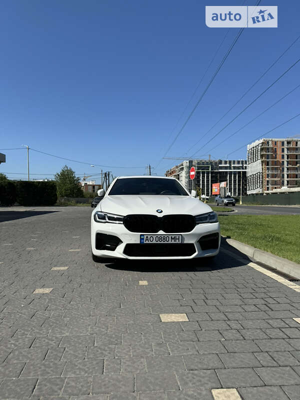 2021 bmw 530i