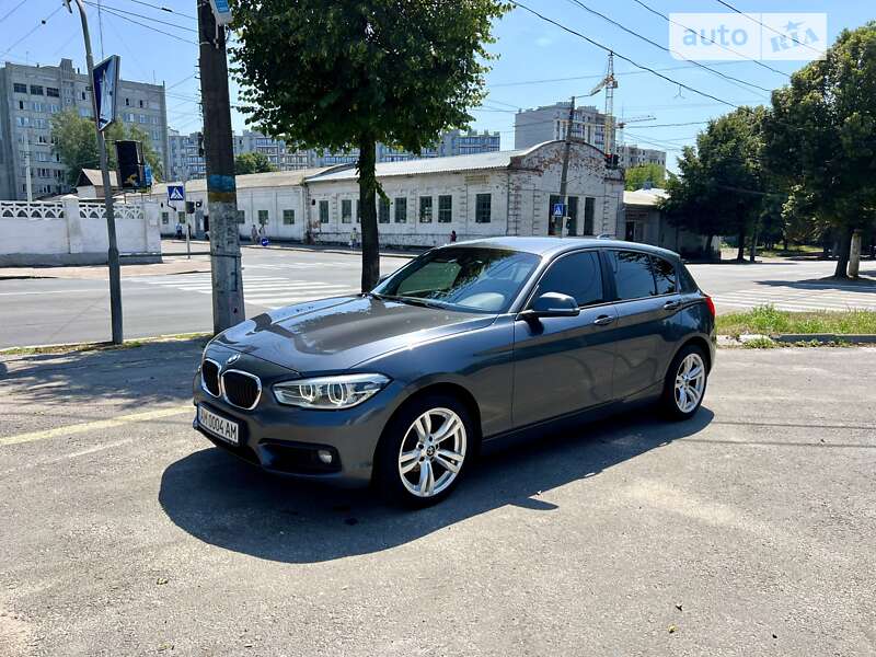 2017 bmw 118-i