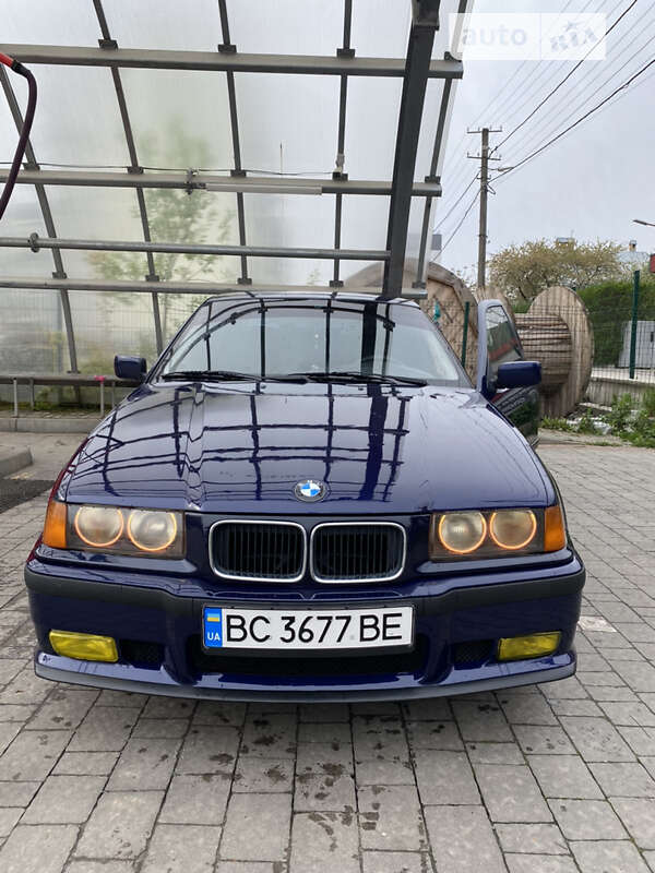 1996 bmw 318i
