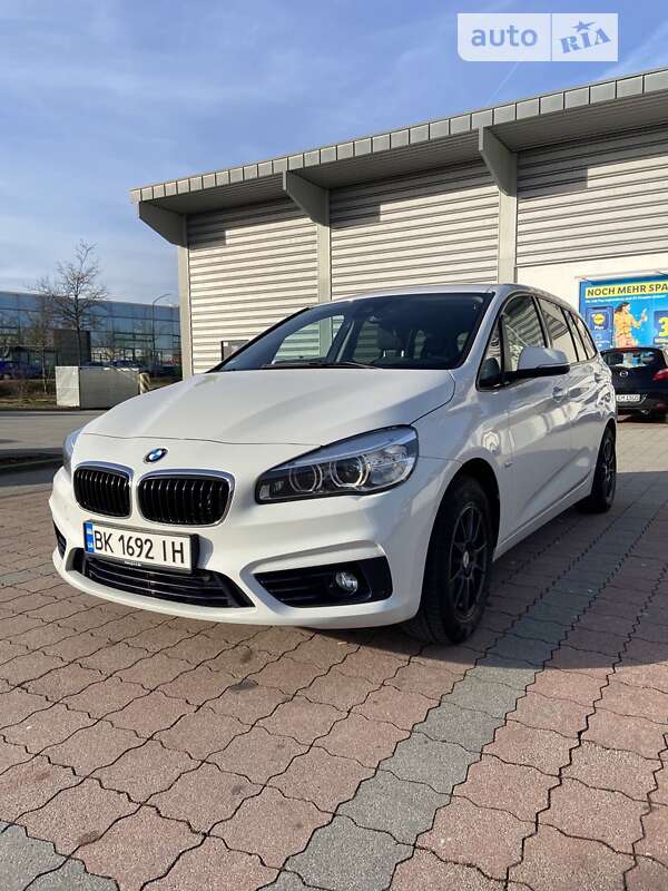 2017 bmw 218d