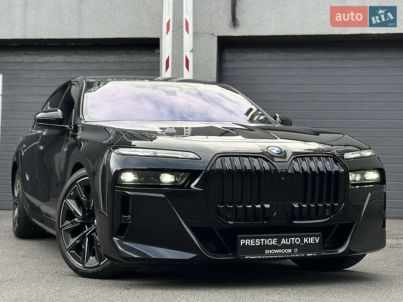 2022 bmw 760i