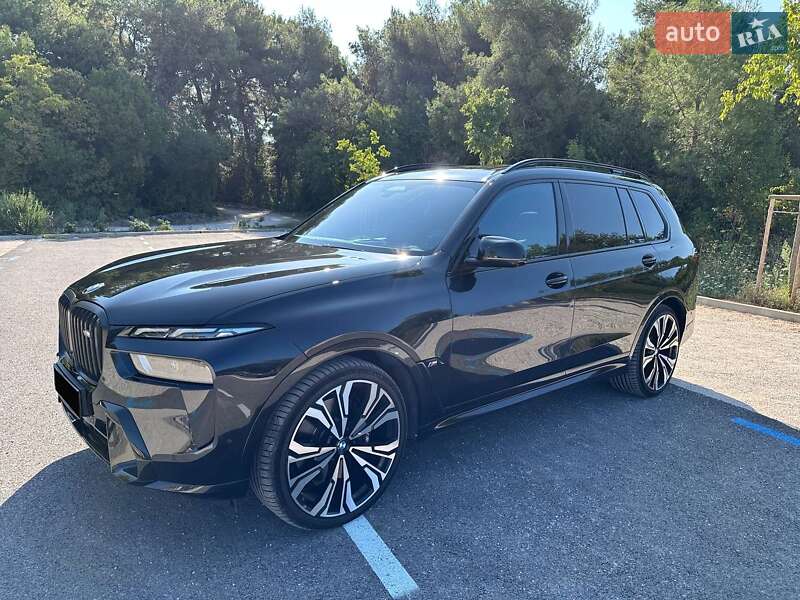 2023 bmw x7 m60i xdrive