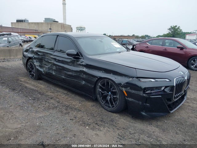 2023 bmw 760i