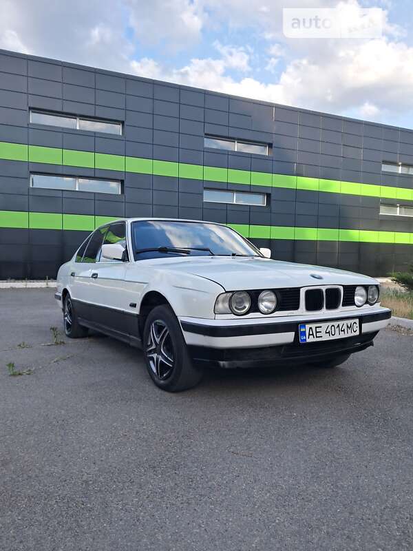 1991 bmw 520i