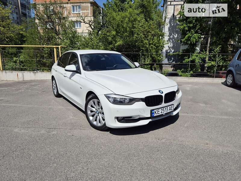 2013 bmw 316i