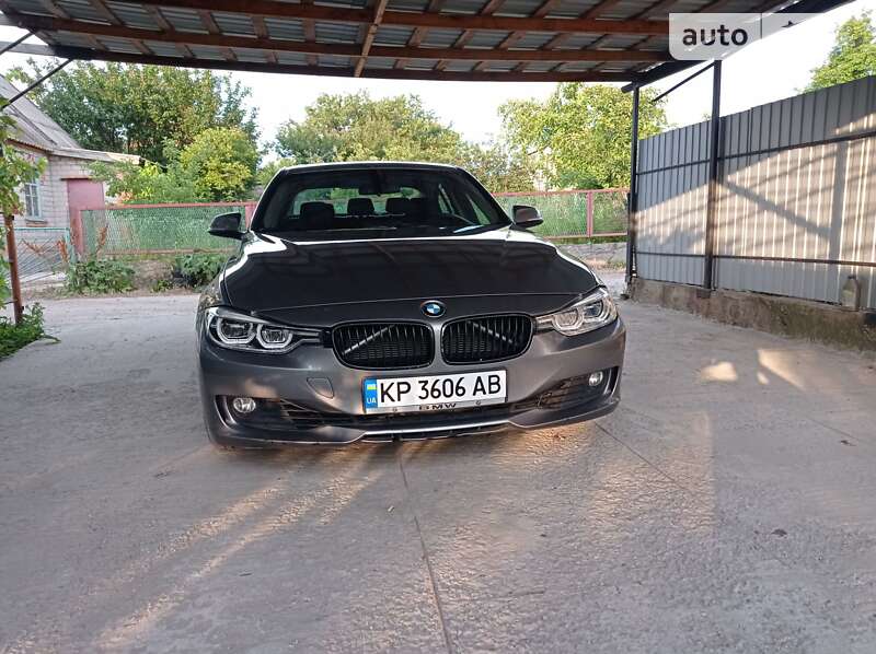 2012 bmw 3 series
