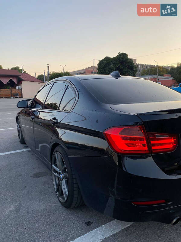 2012 bmw 320i