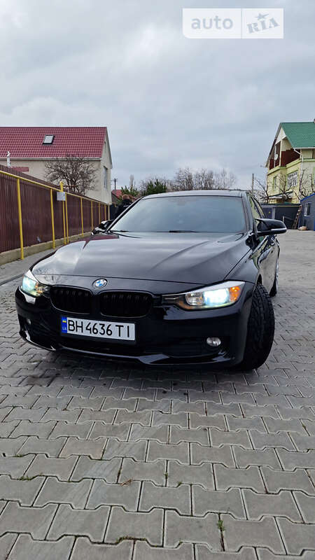 2013 bmw 320i