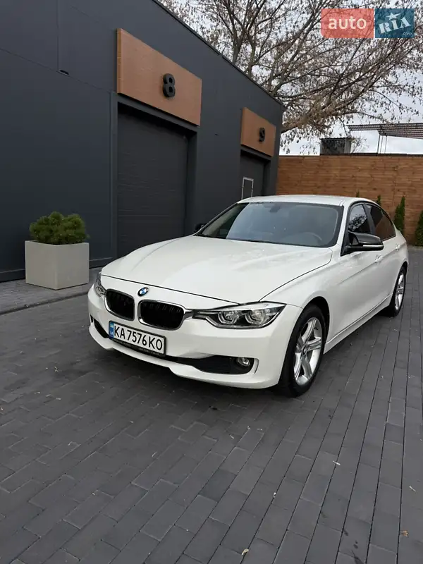 2013 bmw 320i