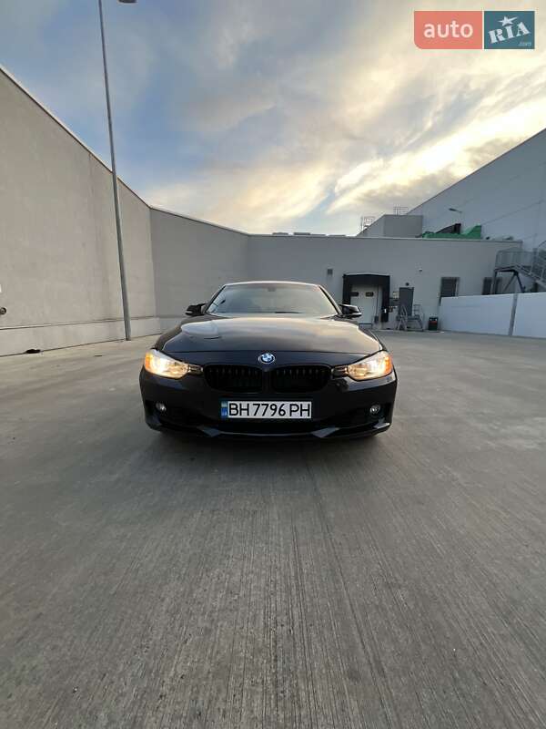 2012 bmw 3 series