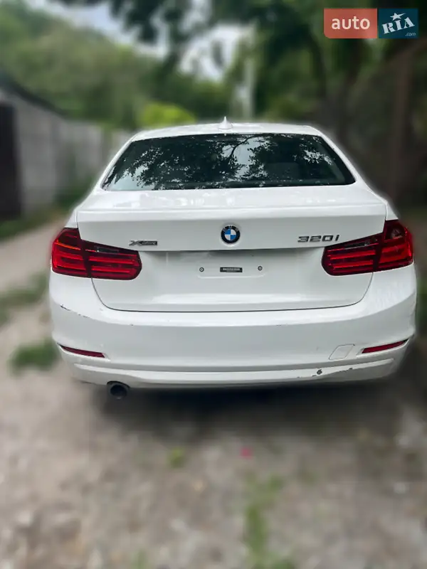 2013 bmw 320