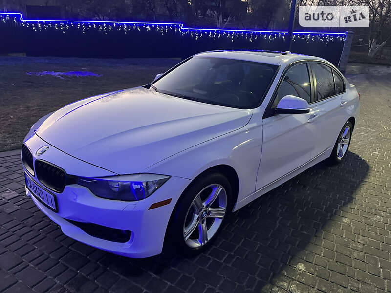 2013 bmw 320i