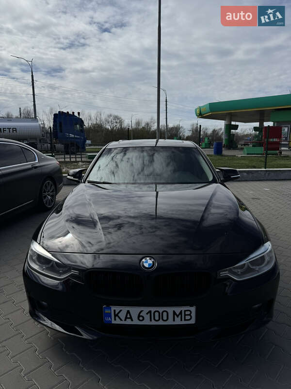 2013 bmw 320i
