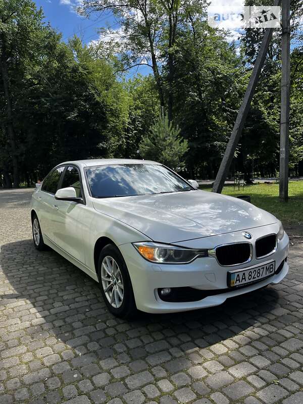 2013 bmw 318d