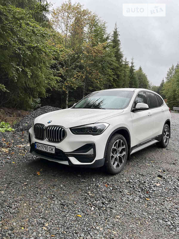2020 bmw x1