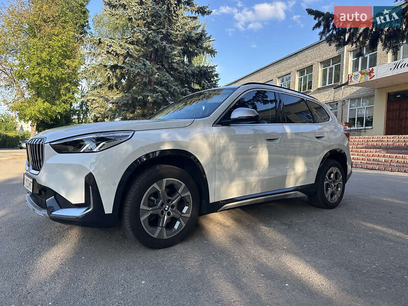 2023 bmw x1