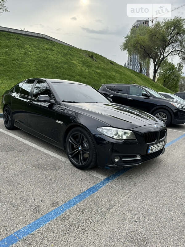 2016 bmw 520i