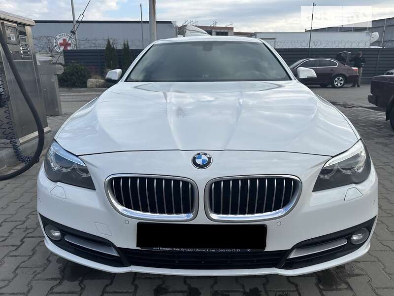 2016 bmw 520i