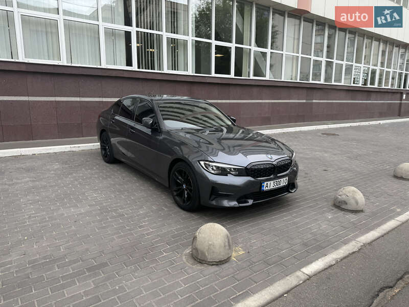 2021 bmw 320i