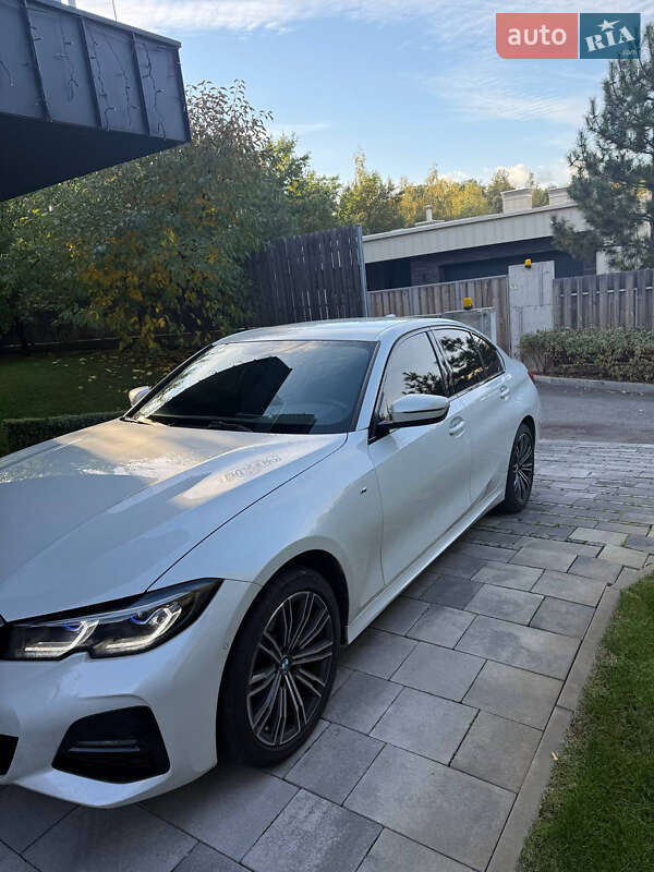 2022 bmw 320i xdrive