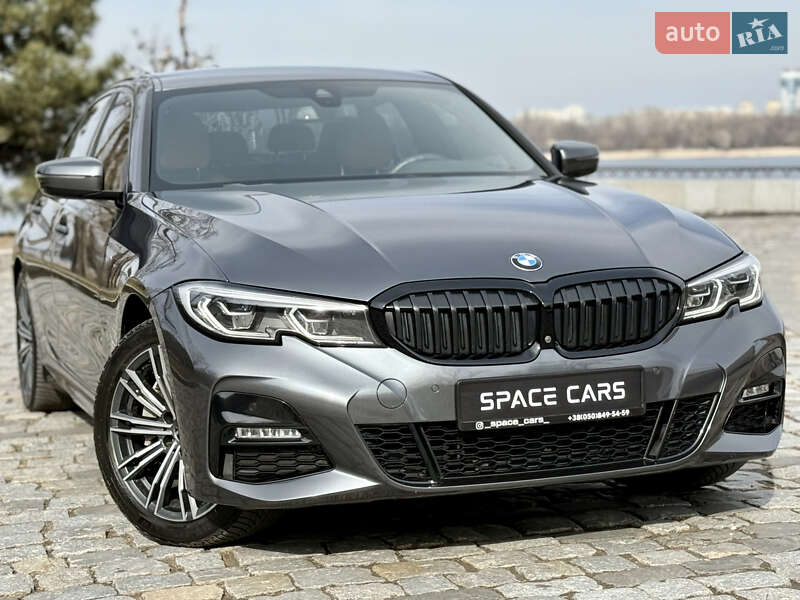 2019 bmw 330i