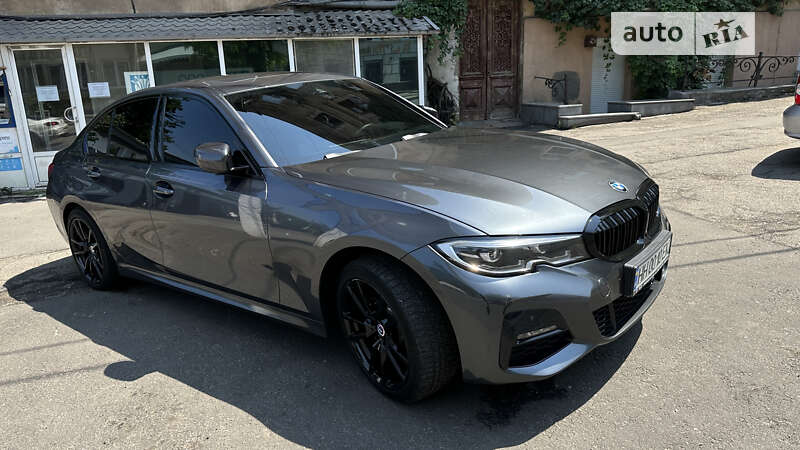 2019 bmw 330i