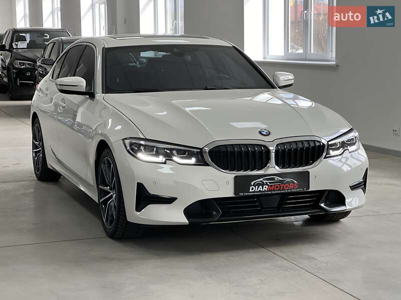 2019 bmw 330i