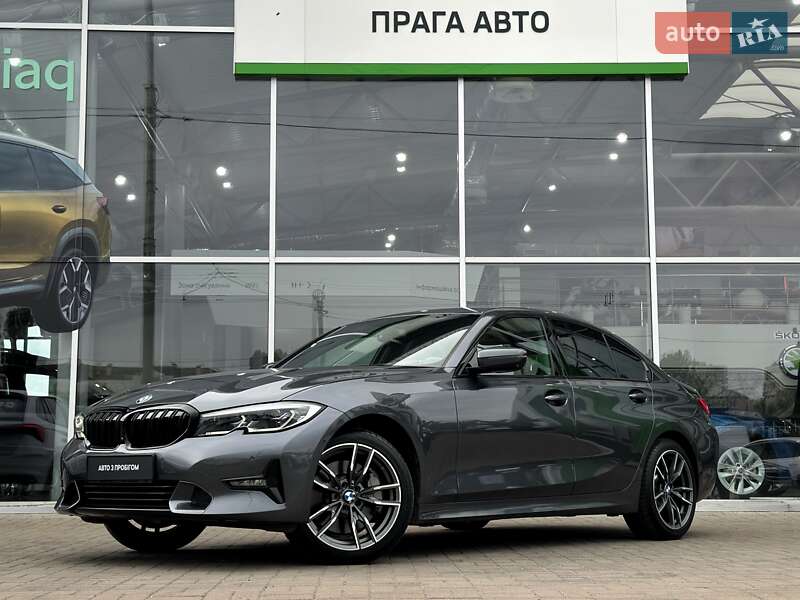 2021 bmw 330i