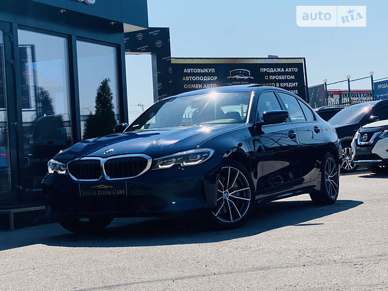 2019 bmw 330i