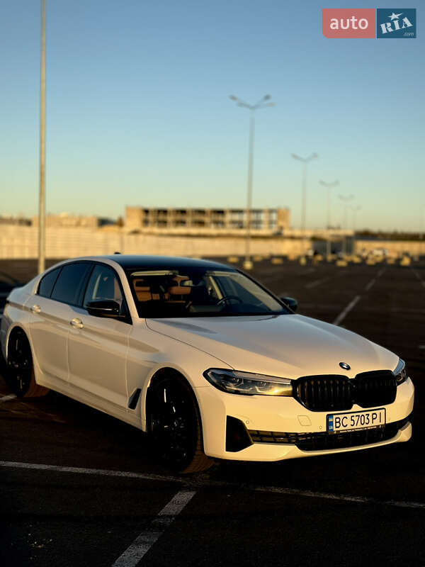 2021 bmw 5 series