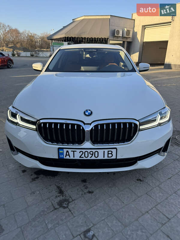 2020 bmw 520i