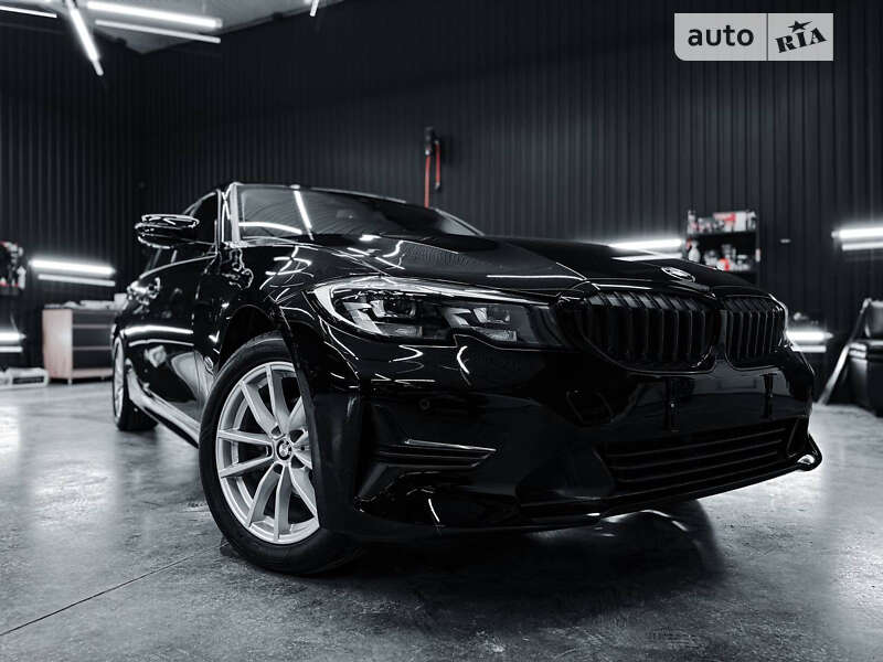 2022 bmw 318i