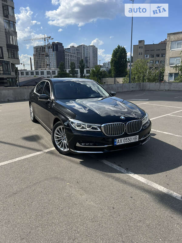 2017 bmw 730i