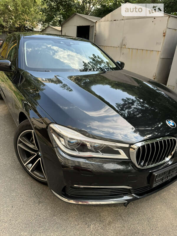 2018 bmw 740 d